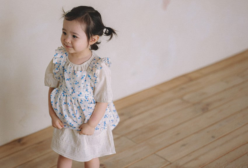 Libby Blue Frilled Apron